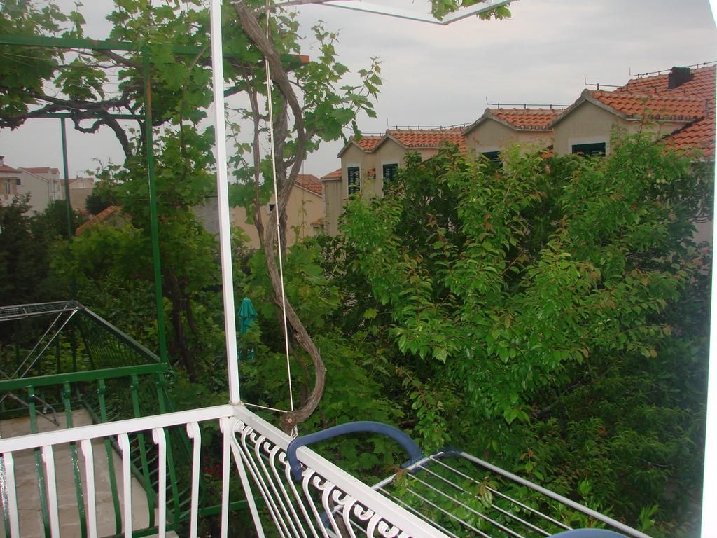 Apartman Restovic Бол Екстериор снимка