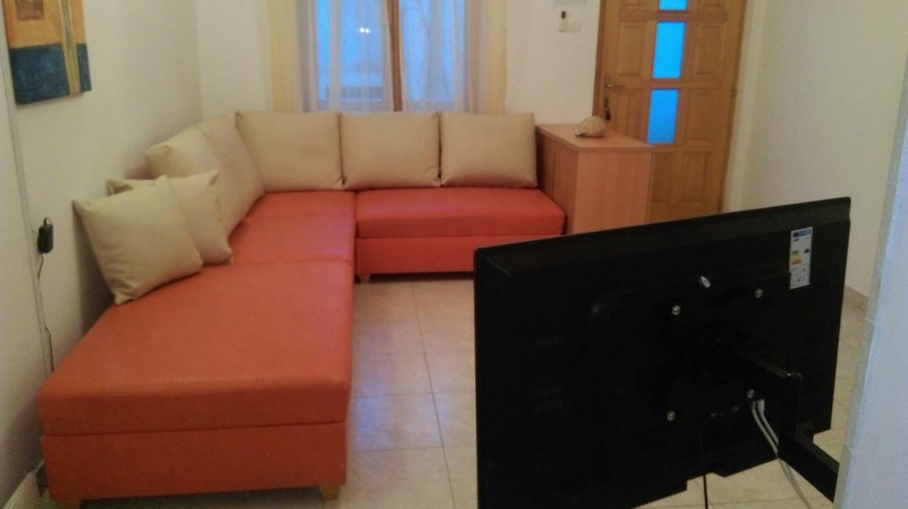 Apartman Restovic Бол Екстериор снимка