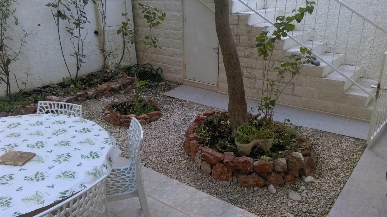 Apartman Restovic Бол Екстериор снимка