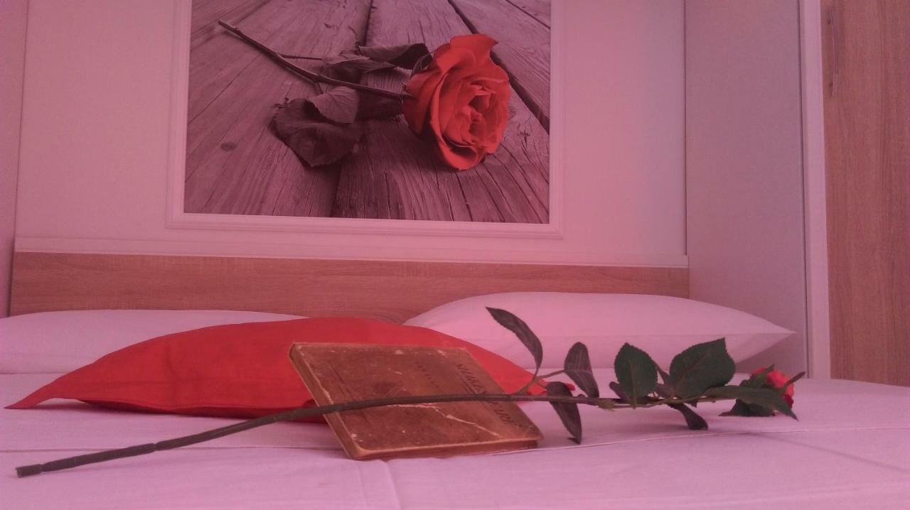 Apartman Restovic Бол Екстериор снимка