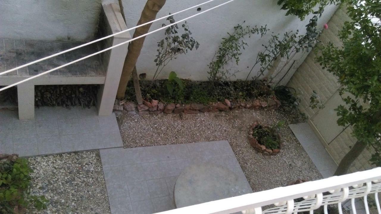 Apartman Restovic Бол Екстериор снимка